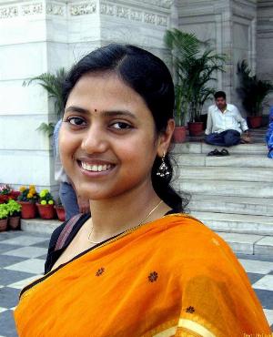 Abitha Aunty_17.jpg